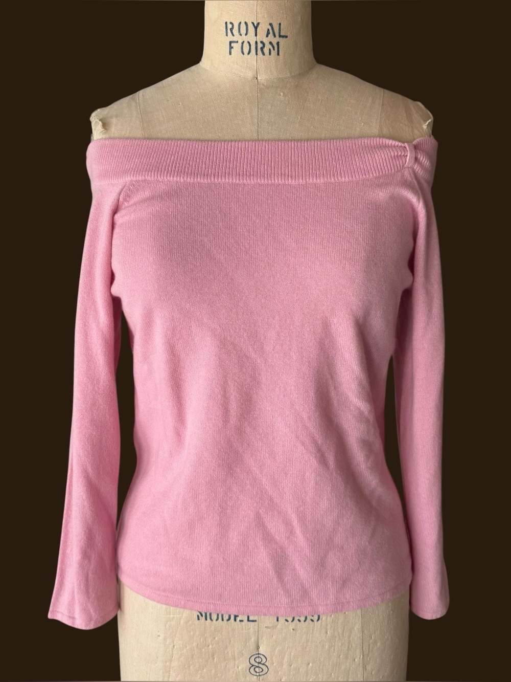 Vintage Y2K Light Pink Cashmere Off the Shoulder Long Sleeve Top